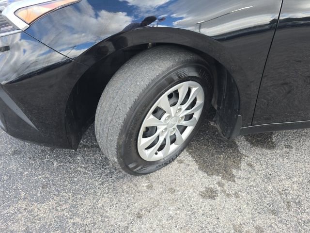 Used 2024 Kia Forte LX FWD image 25