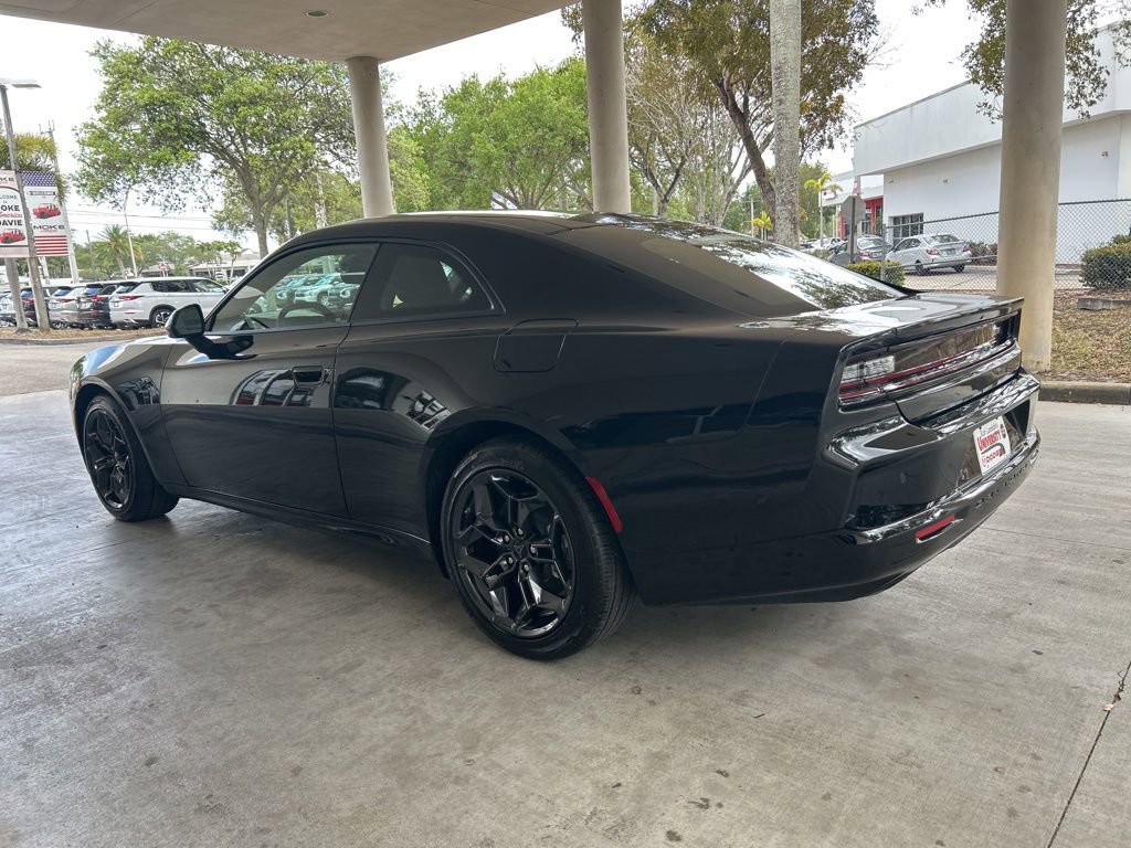 New 2025 Dodge Charger Daytona R/T w/ Quick Order Package 25M R/T AWD/4WD image 4