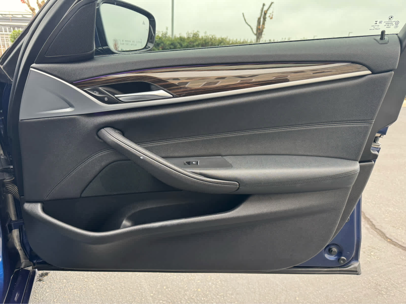 Used 2019 BMW 530i w/ Convenience Package image 22