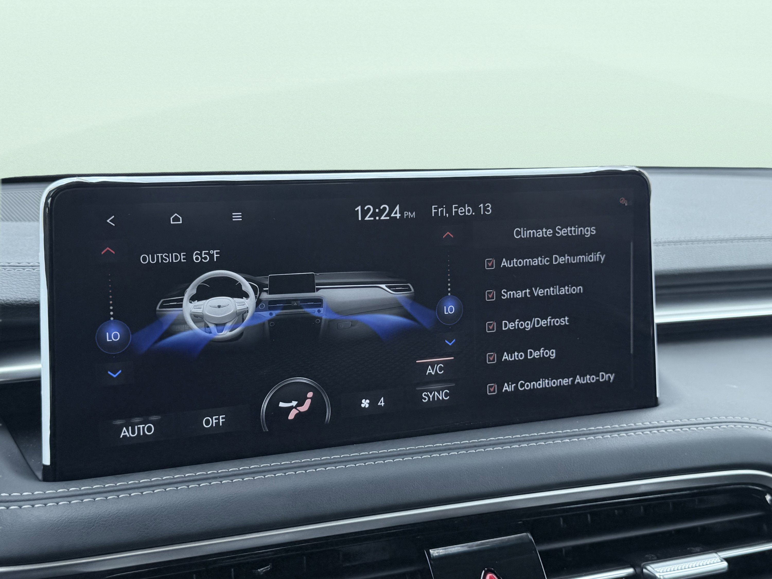 Used 2026 Genesis G70 2.5T image 75