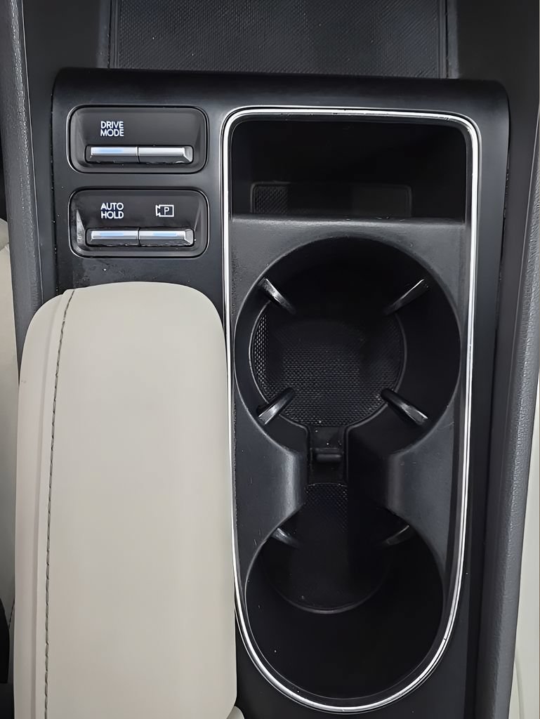 Certified 2025 Hyundai Sonata SEL FWD image 36