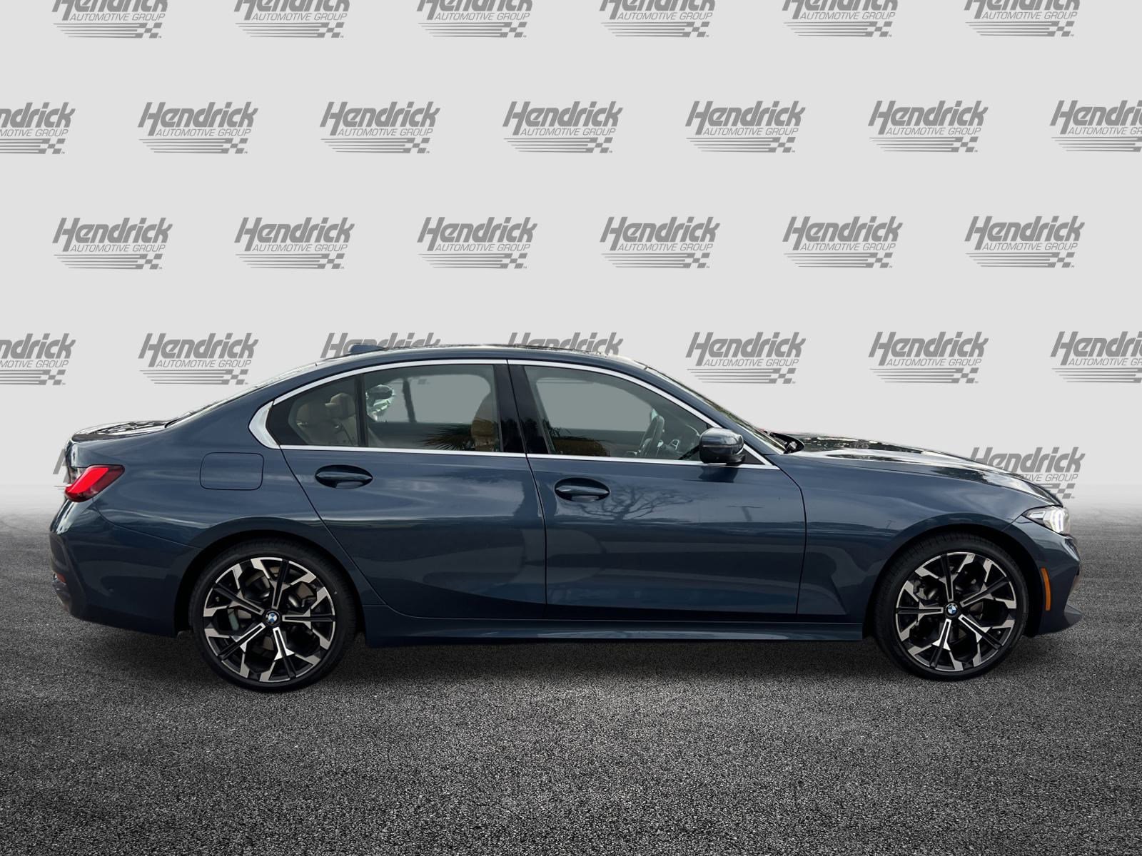 Certified 2025 BMW 330i Sedan image 11