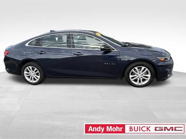 Used 2017 Chevrolet Malibu LT FWD image 13