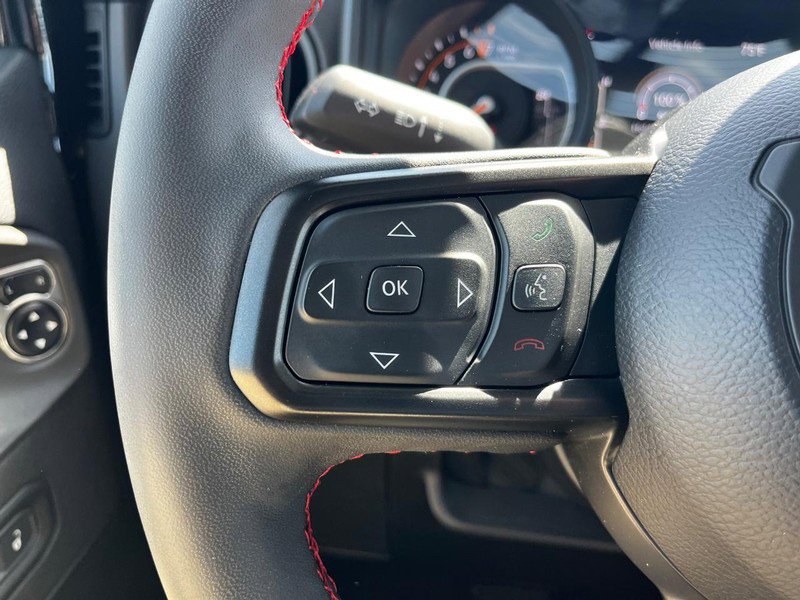 Used 2024 Jeep Gladiator Rubicon image 16