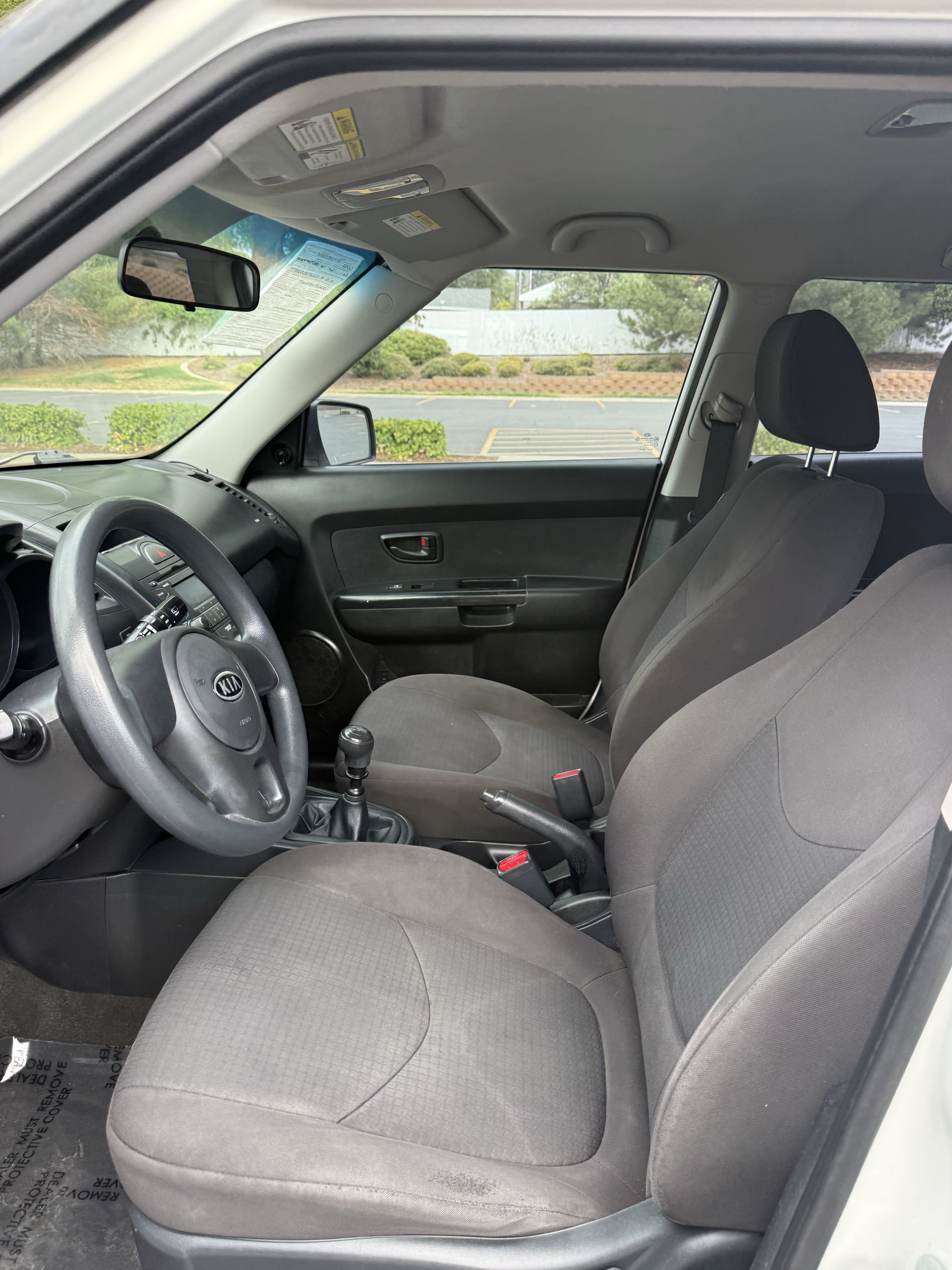 Used 2010 Kia Soul FWD image 12