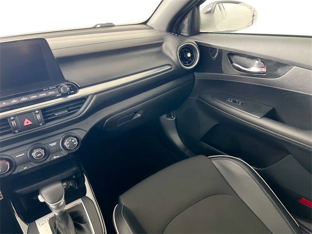 Used 2021 Kia Forte GT-Line w/ GT-Line Premium Package image 23