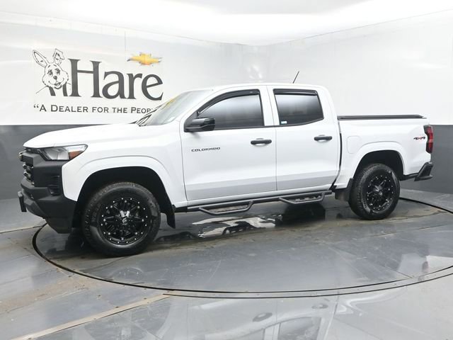 Used 2024 Chevrolet Colorado W/T w/ Safety Package image 31