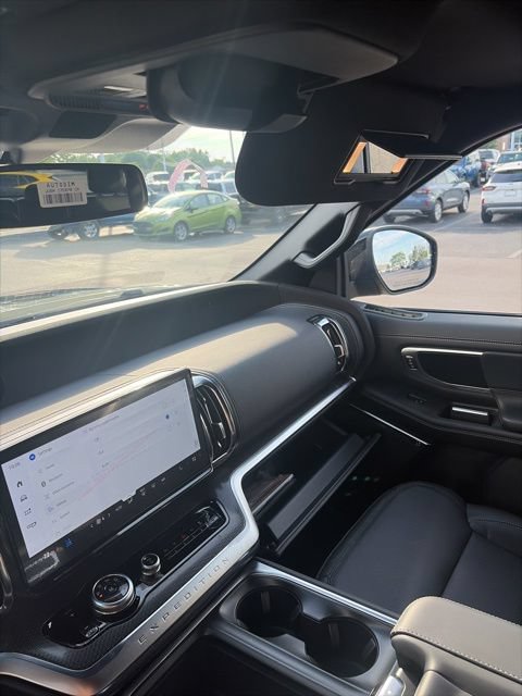 New 2026 Ford Expedition Platinum w/ Stealth Performance Package AWD/4WD image 37