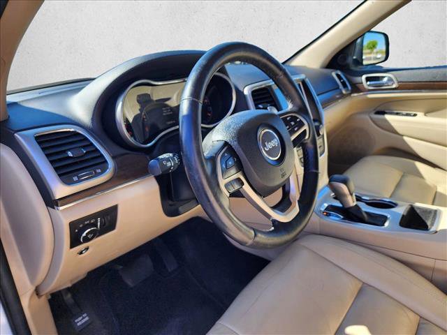 Used 2017 Jeep Grand Cherokee Limited RWD image 10