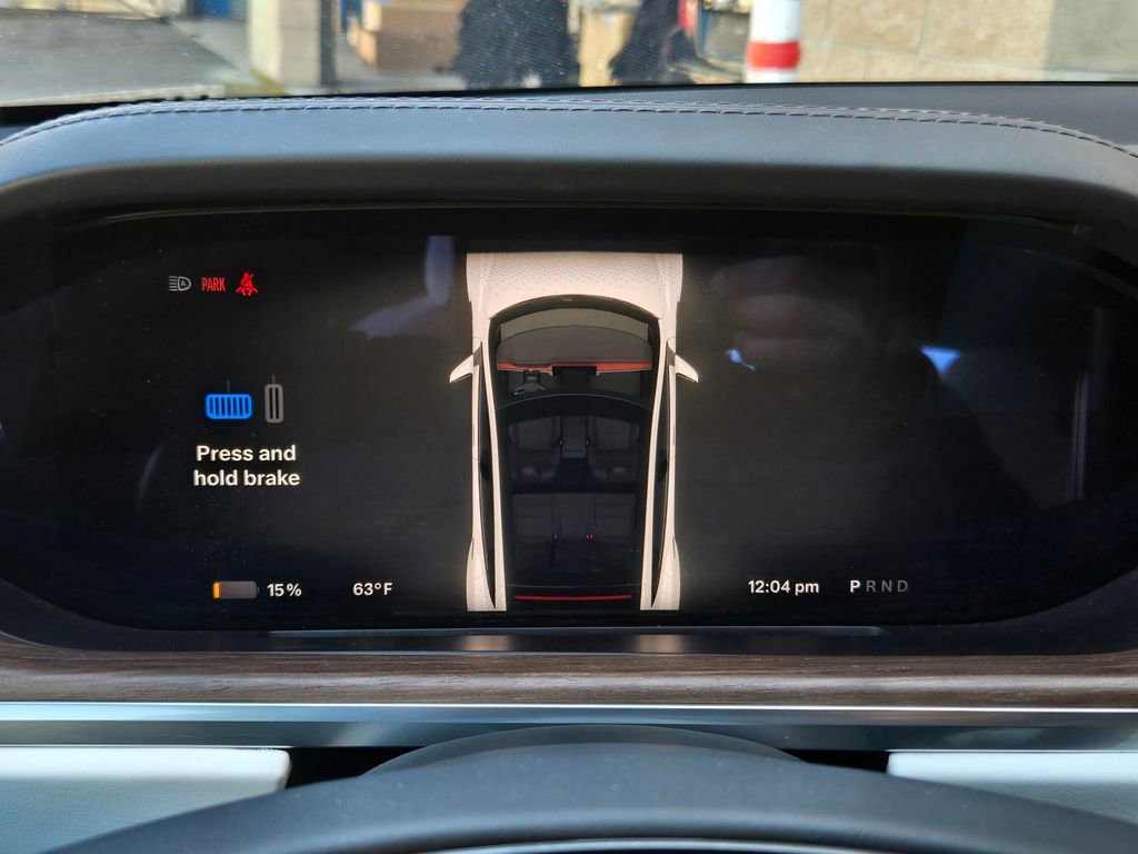 Used 2022 Tesla Model S image 25