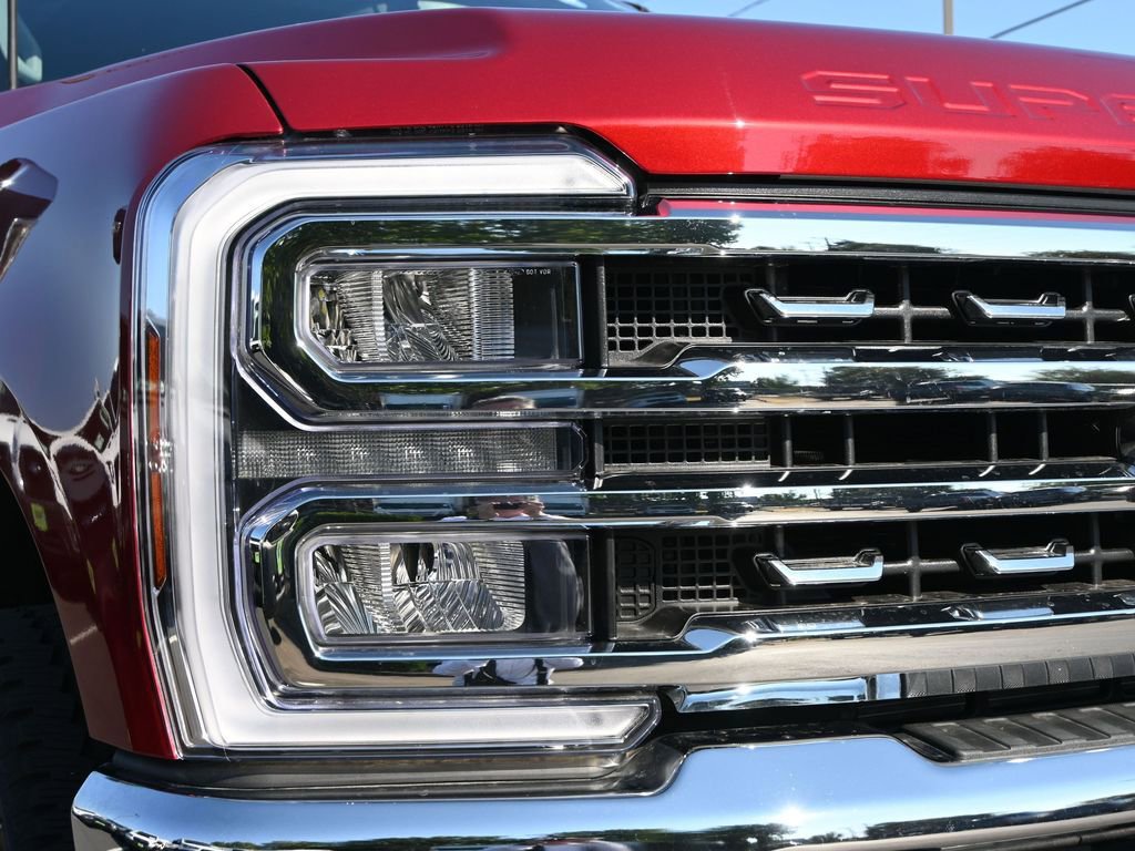 New 2025 Ford F350 Lariat w/ Lariat Ultimate Package image 11