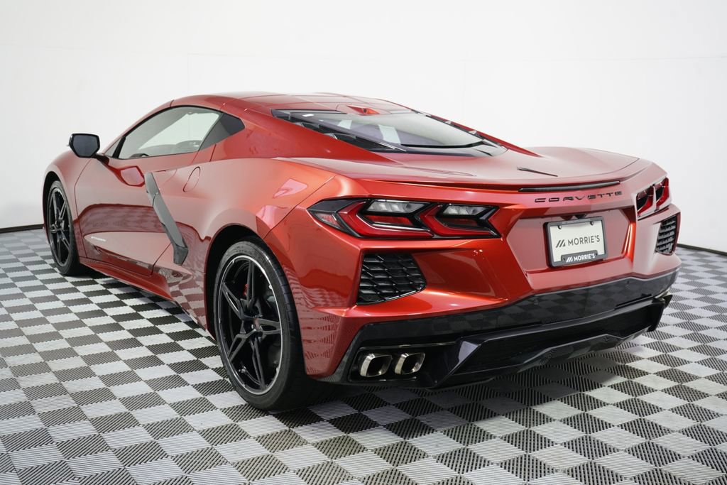 Used 2024 Chevrolet Corvette Stingray Coupe RWD image 4