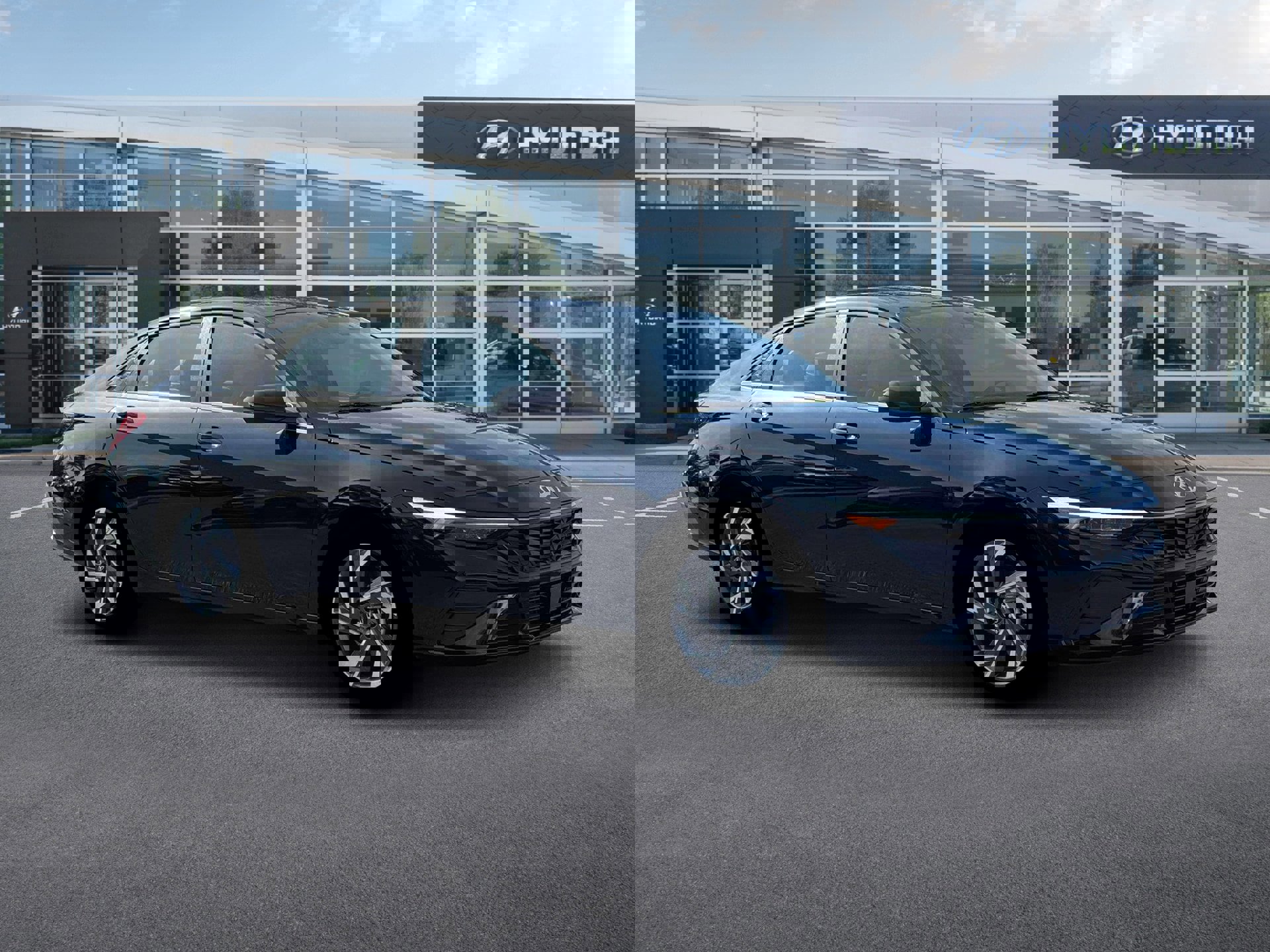 New 2026 Hyundai Elantra Limited FWD image 10