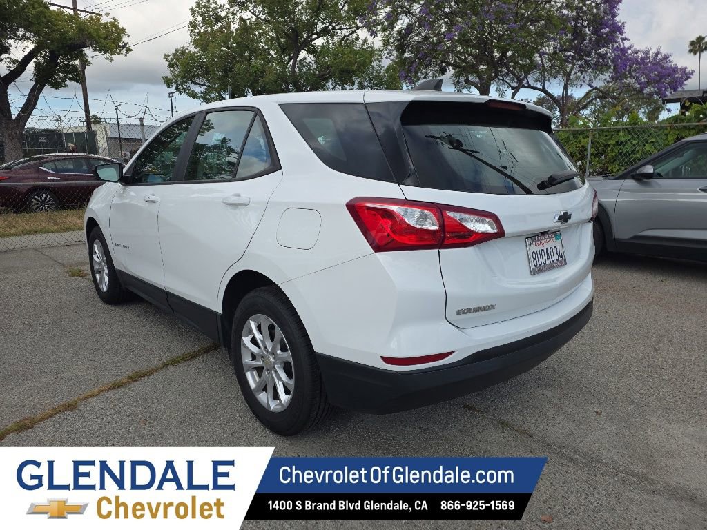Used 2020 Chevrolet Equinox LS w/ LPO, Floor Liner Package FWD image 4