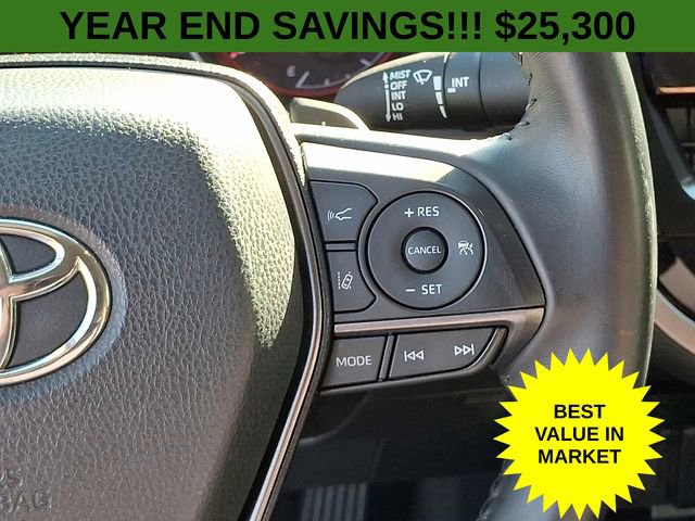 Used 2022 Toyota Camry XSE image 24