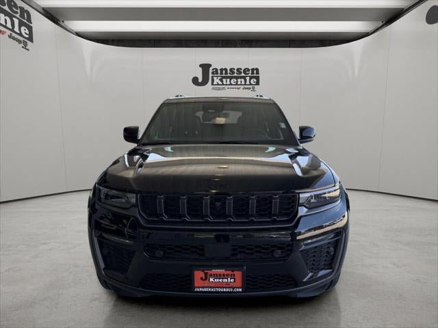New 2026 Jeep Grand Cherokee L Limited AWD/4WD image 29