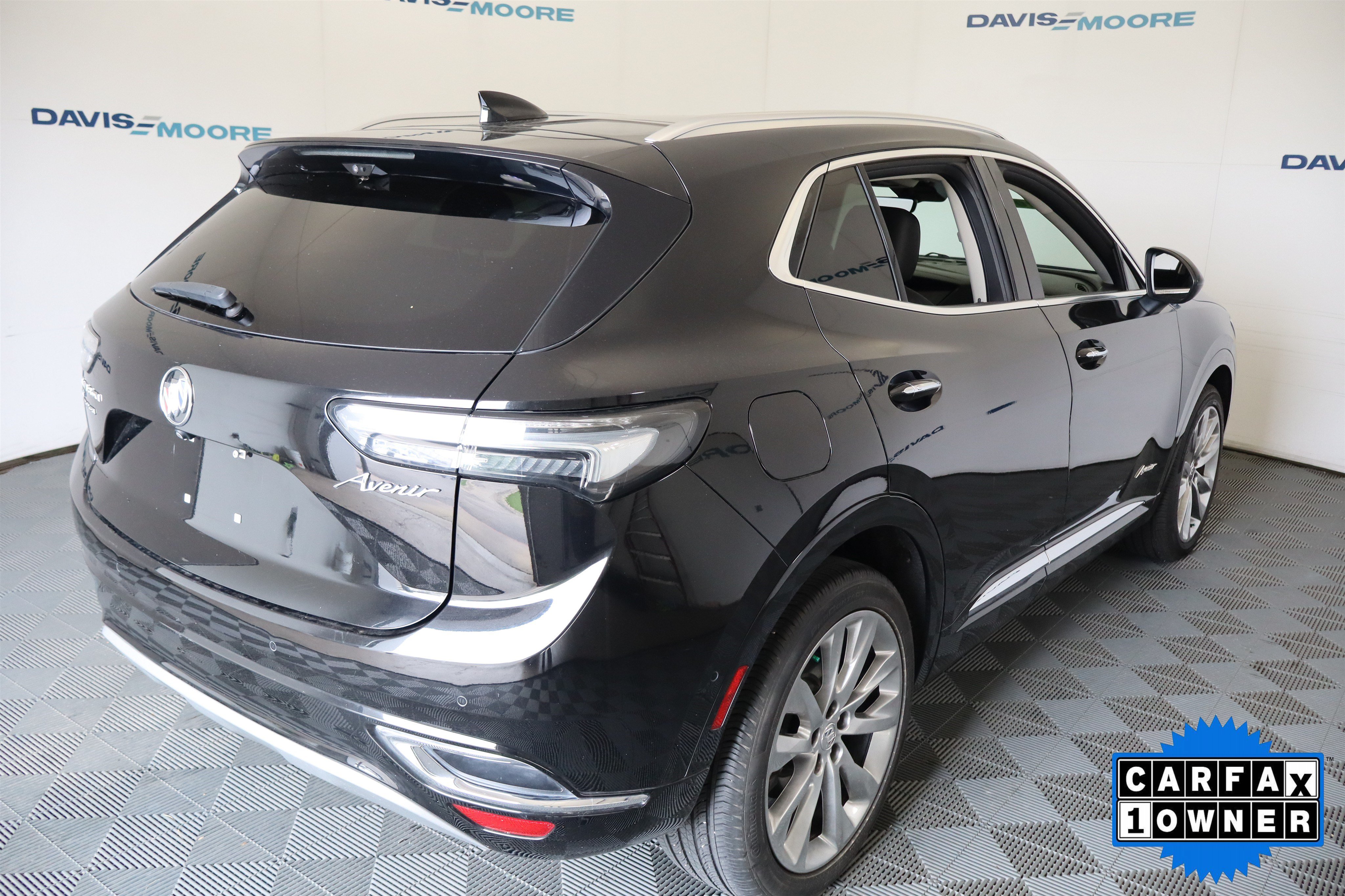Used 2023 Buick Envision Avenir AWD/4WD image 6