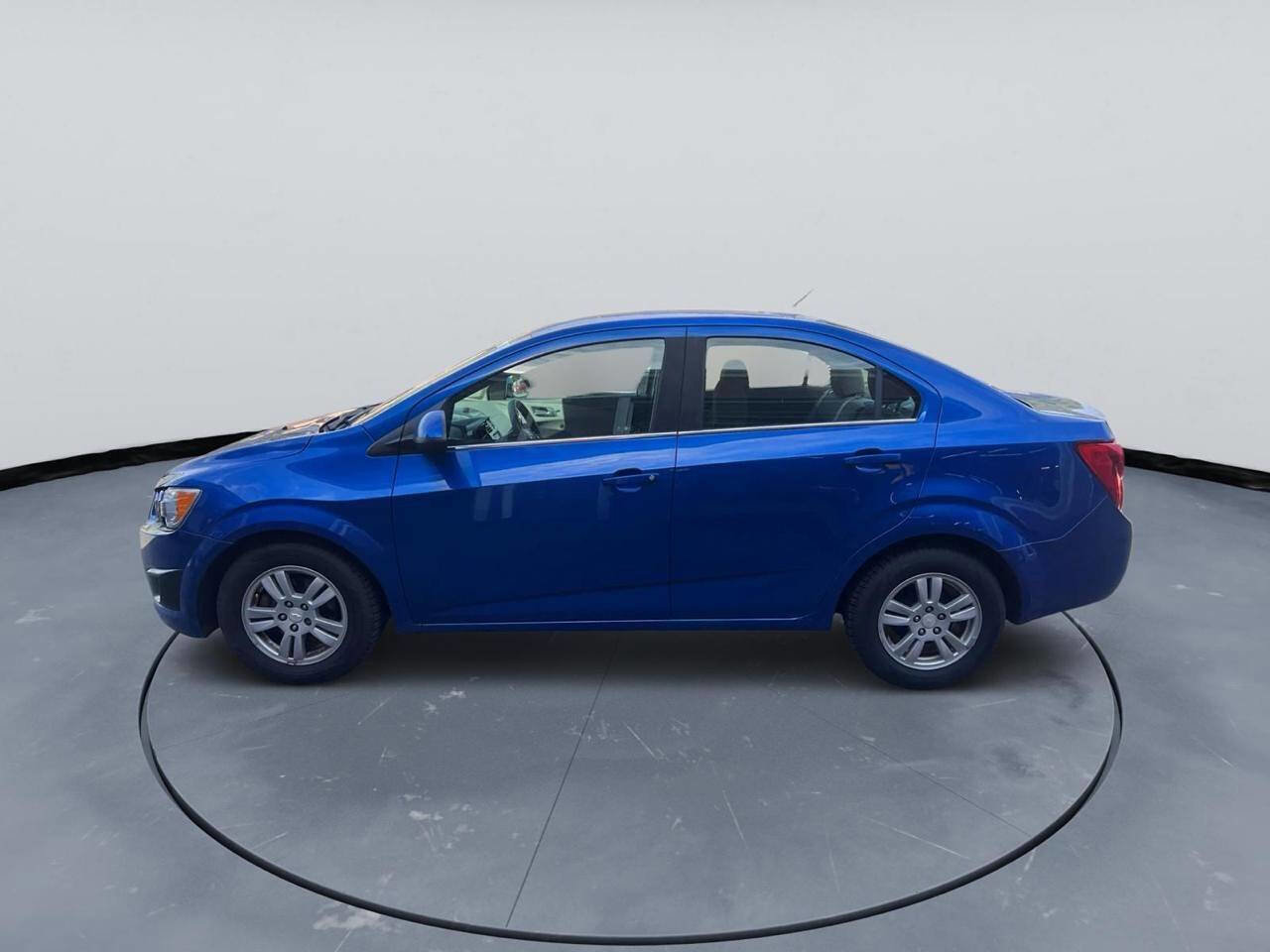Used 2016 Chevrolet Sonic LT w/ Driver Confidence Package image 5
