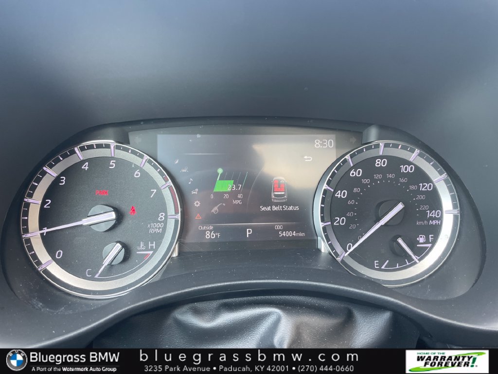 Used 2022 Toyota Highlander XLE AWD/4WD image 13