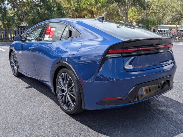 New 2027 Toyota Prius Limited w/ Limited Premium Package FWD image 5