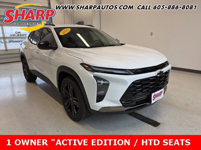 Used 2025 Chevrolet Trax ACTIV w/ Driver Confidence Package image 1