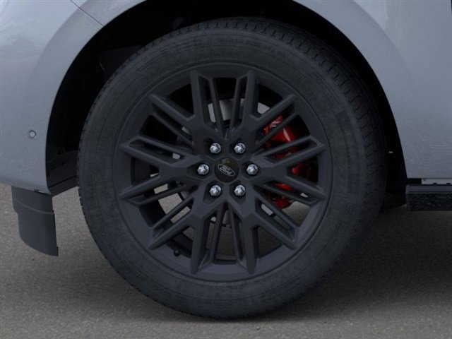 New 2025 Ford Expedition Platinum w/ Stealth Performance Package image 19