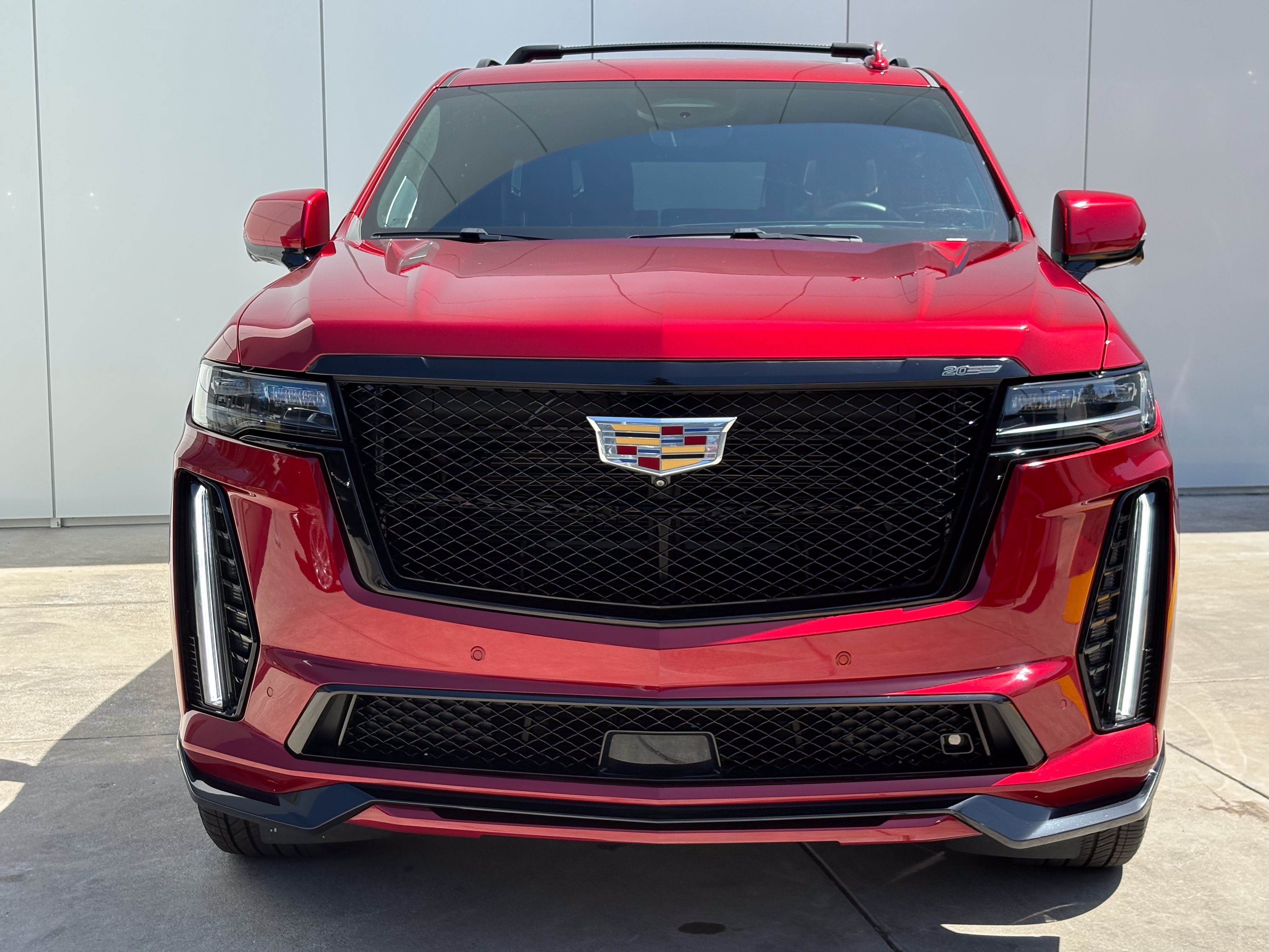 Certified 2024 Cadillac Escalade ESV V AWD/4WD image 3