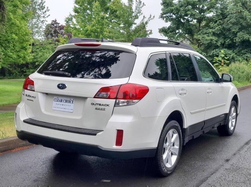 Used 2014 Subaru Outback 2.5i Limited w/ Moonroof Package