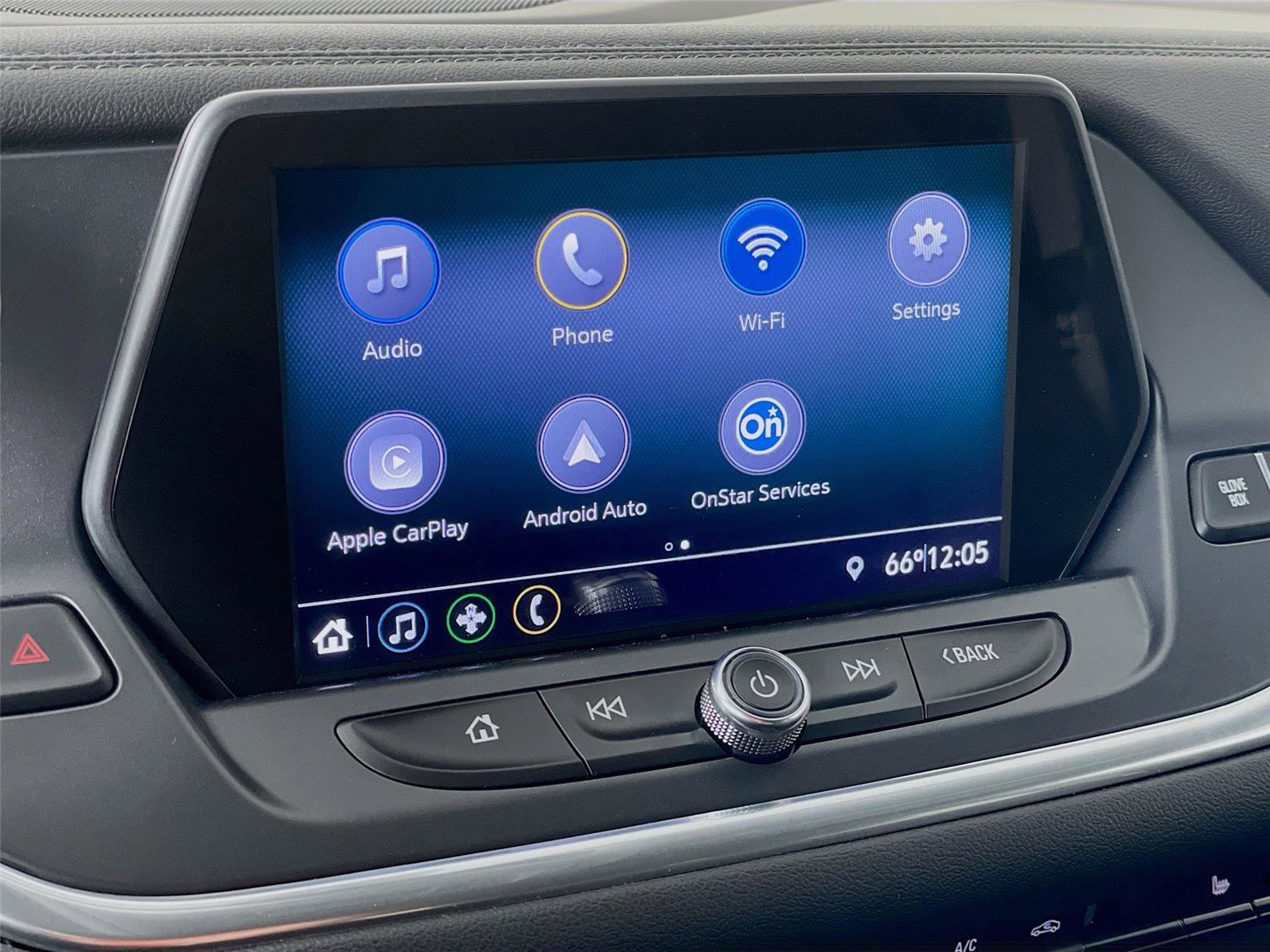 Used 2020 Chevrolet Blazer LT image 17