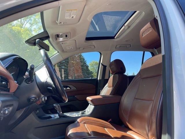 Used 2020 Chevrolet Traverse High Country w/ LPO, Floor Liner Package AWD/4WD image 5
