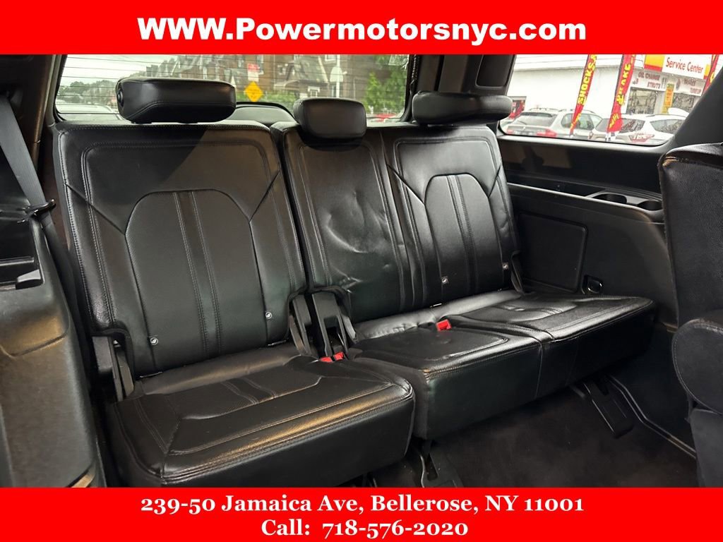 Used 2021 Ford Expedition Limited image 21