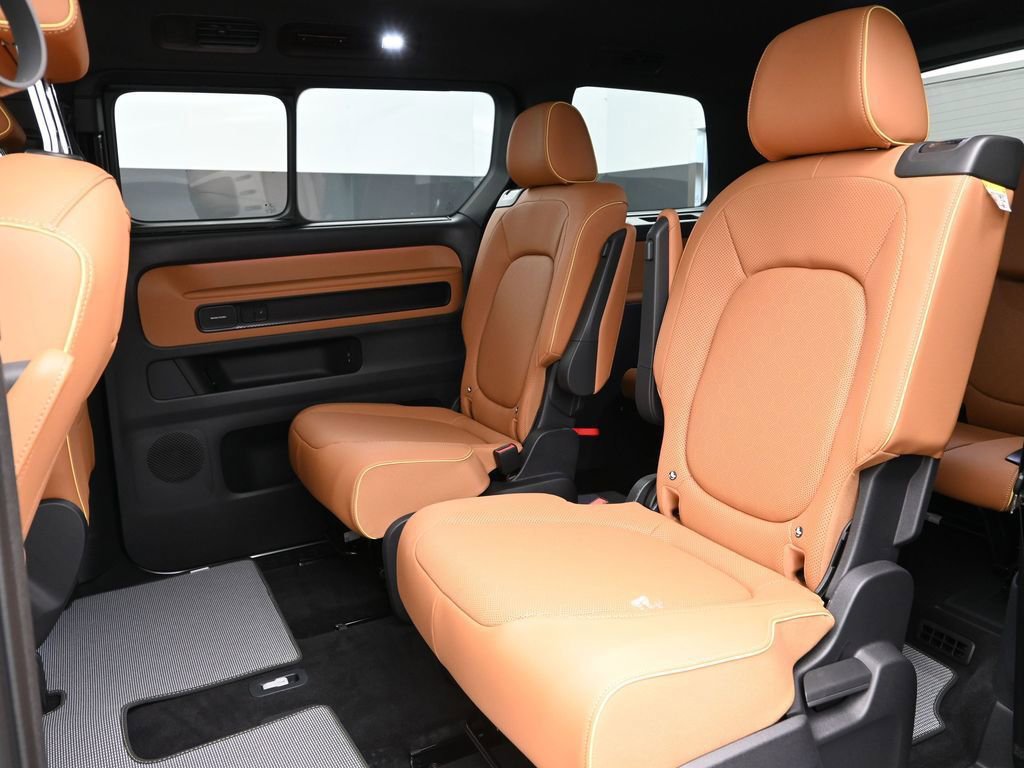 New 2025 Volkswagen ID. Buzz Pro S Plus image 12