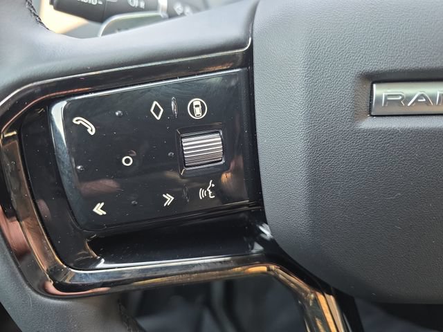 Certified 2025 Land Rover Range Rover Evoque S AWD/4WD image 20