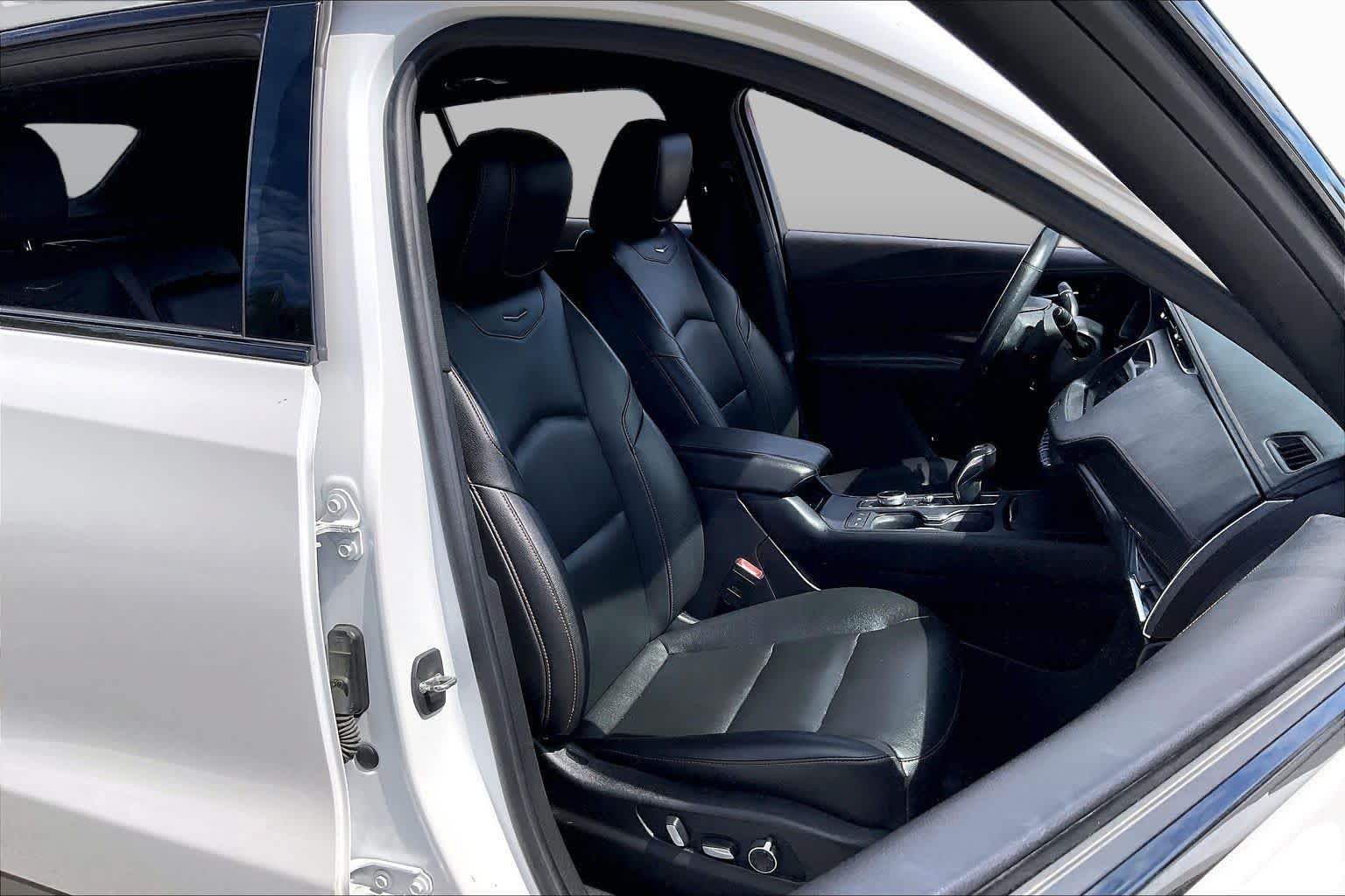 Used 2019 Cadillac XT4 Sport w/ Driver Awareness Package FWD image 8