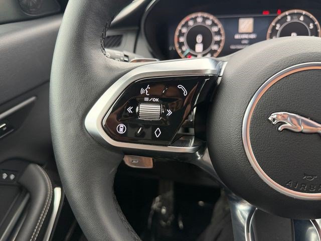 Used 2024 Jaguar E-PACE R-Dynamic SE AWD/4WD image 22