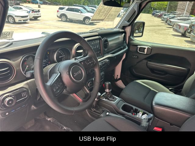 Used 2023 Jeep Wrangler Unlimited w/ 8.4" Radio Group AWD/4WD image 13