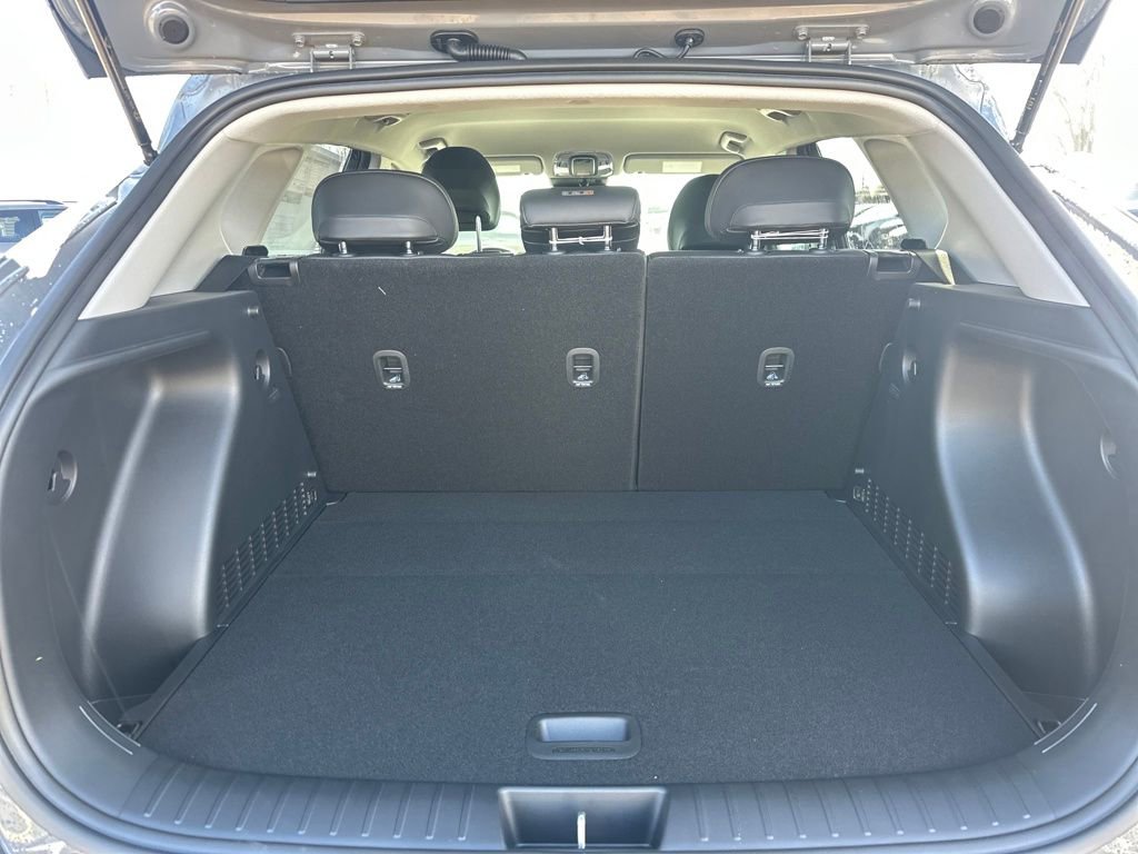 New 2026 Hyundai Kona SEL Premium image 25