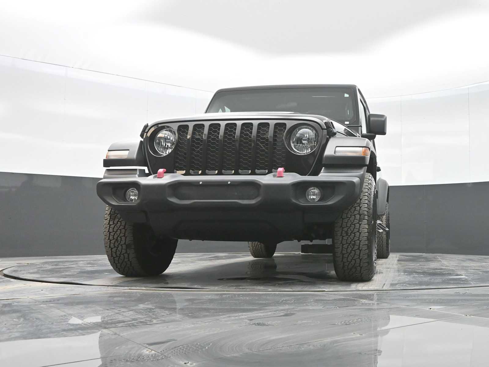 Used 2022 Jeep Gladiator Sport w/ Trailer Tow Package image 32