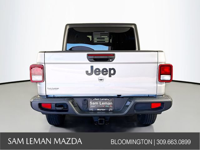 Used 2022 Jeep Gladiator Sport image 6