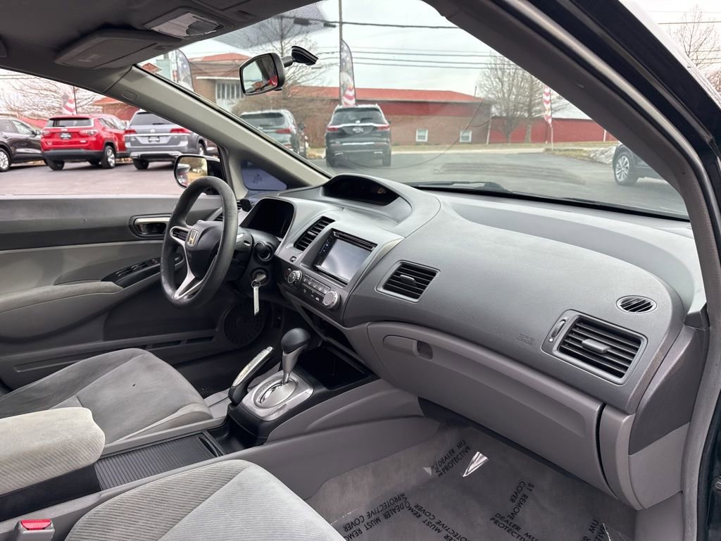 Used 2010 Honda Civic LX image 22