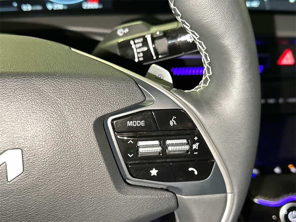 Certified 2024 Kia EV6 GT-Line image 32