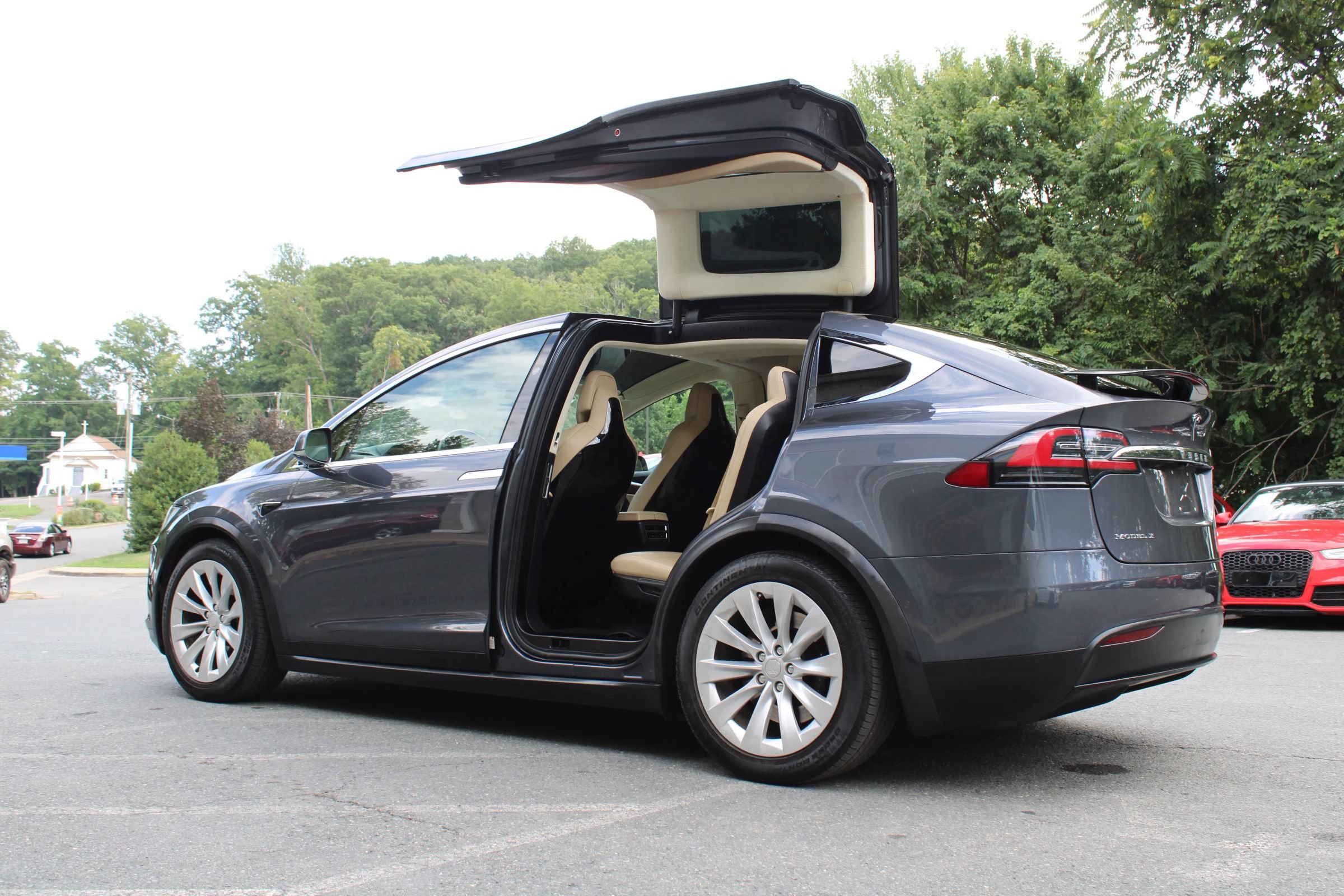 Used 2017 Tesla Model X 75D AWD/4WD image 9