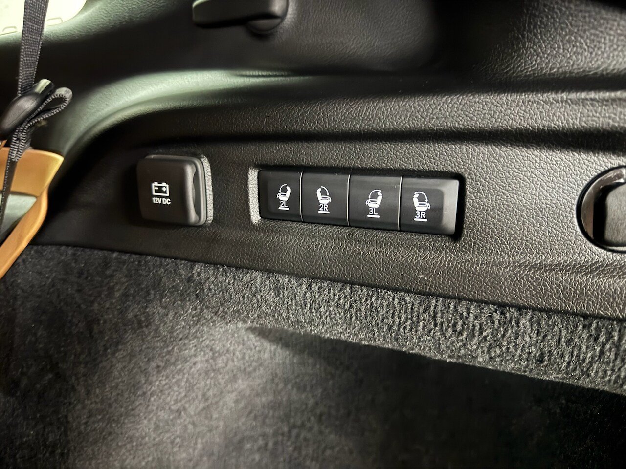 Used 2025 Jeep Grand Cherokee L Summit AWD/4WD image 13