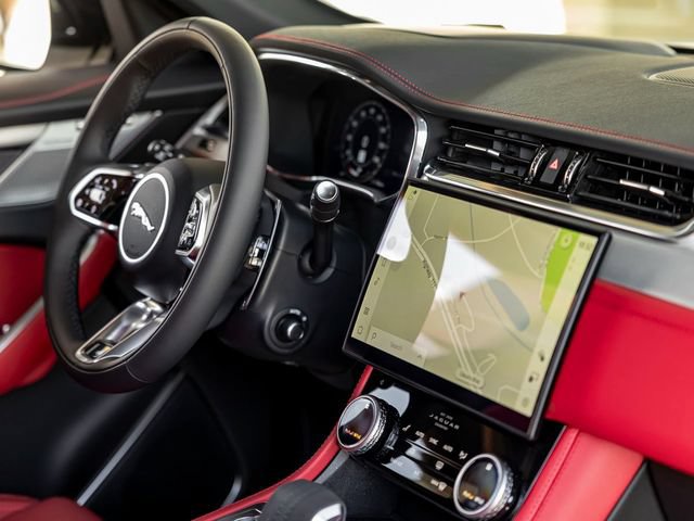 New 2026 Jaguar F-PACE R-Dynamic S AWD/4WD image 30