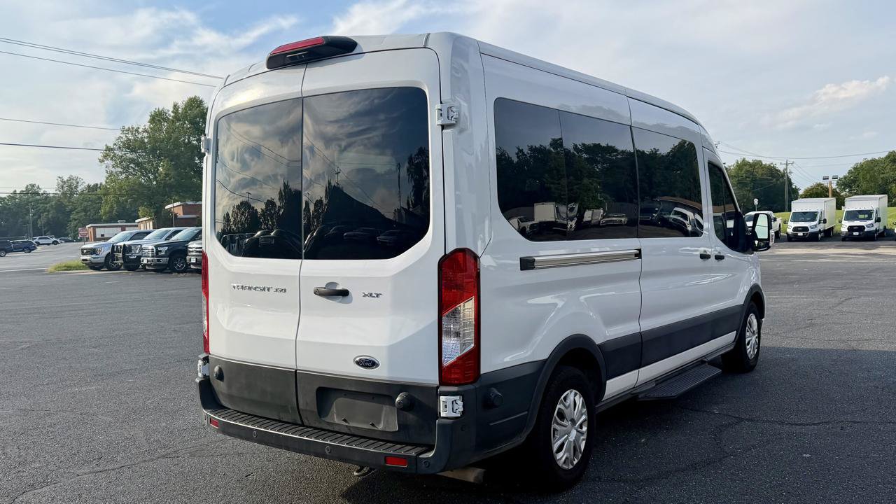Used 2024 Ford Transit 350 XLT RWD image 6