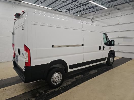 Used 2020 RAM ProMaster 2500 w/ Interior Convenience Group FWD image 5