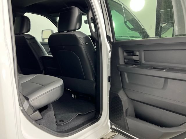 New 2026 RAM 3500 Tradesman AWD/4WD image 29