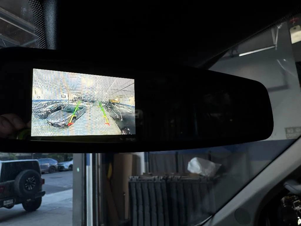 Used 2018 Ford Transit 250 148 Medium Roof image 18