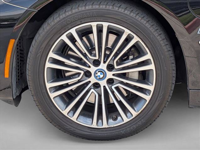 Used 2019 BMW 530e RWD image 10