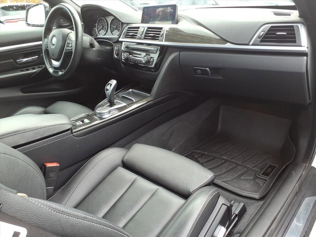 Used 2020 BMW 440i xDrive Convertible w/ Convenience Package image 9